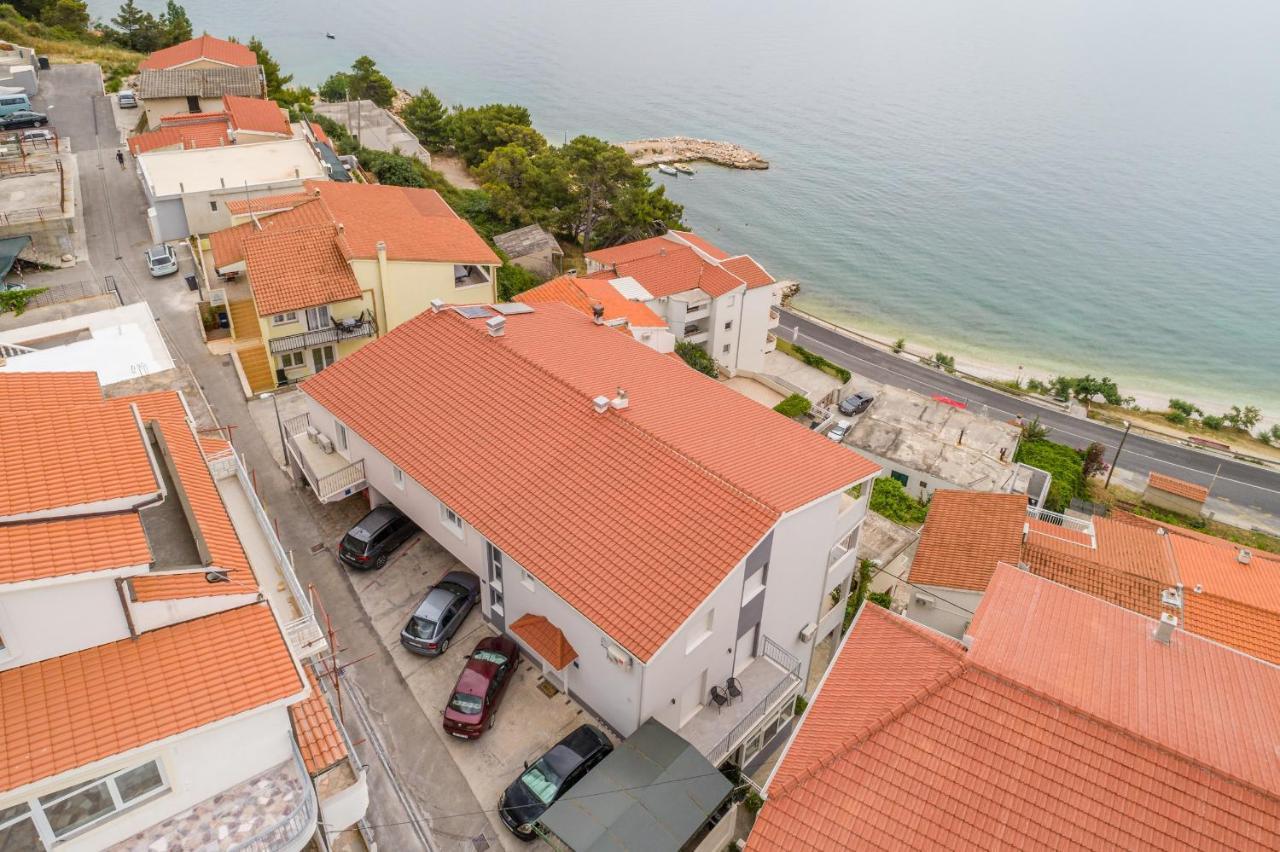 Apartments Hope Dugi Rat Ngoại thất bức ảnh