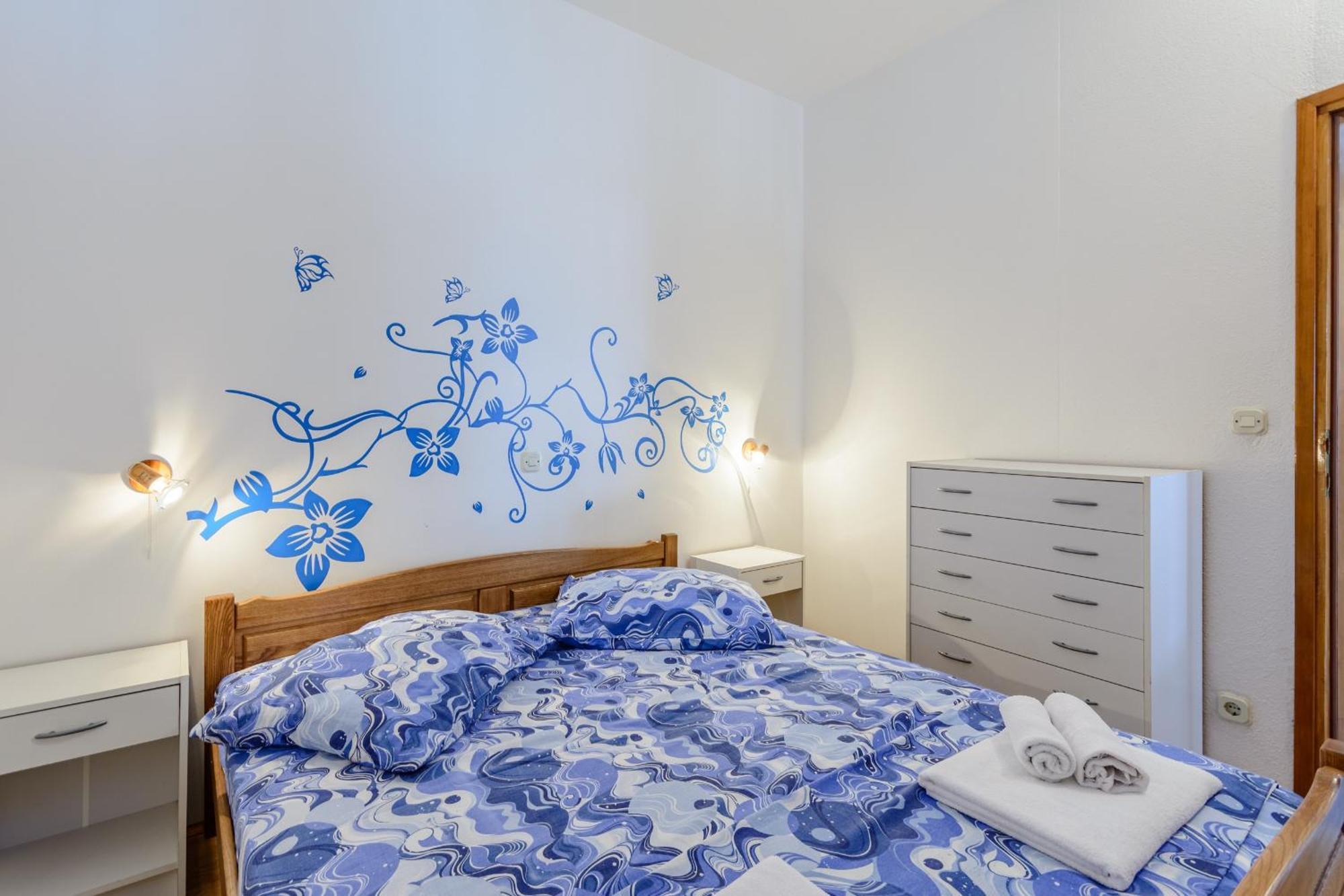 Apartments Hope Dugi Rat Phòng bức ảnh