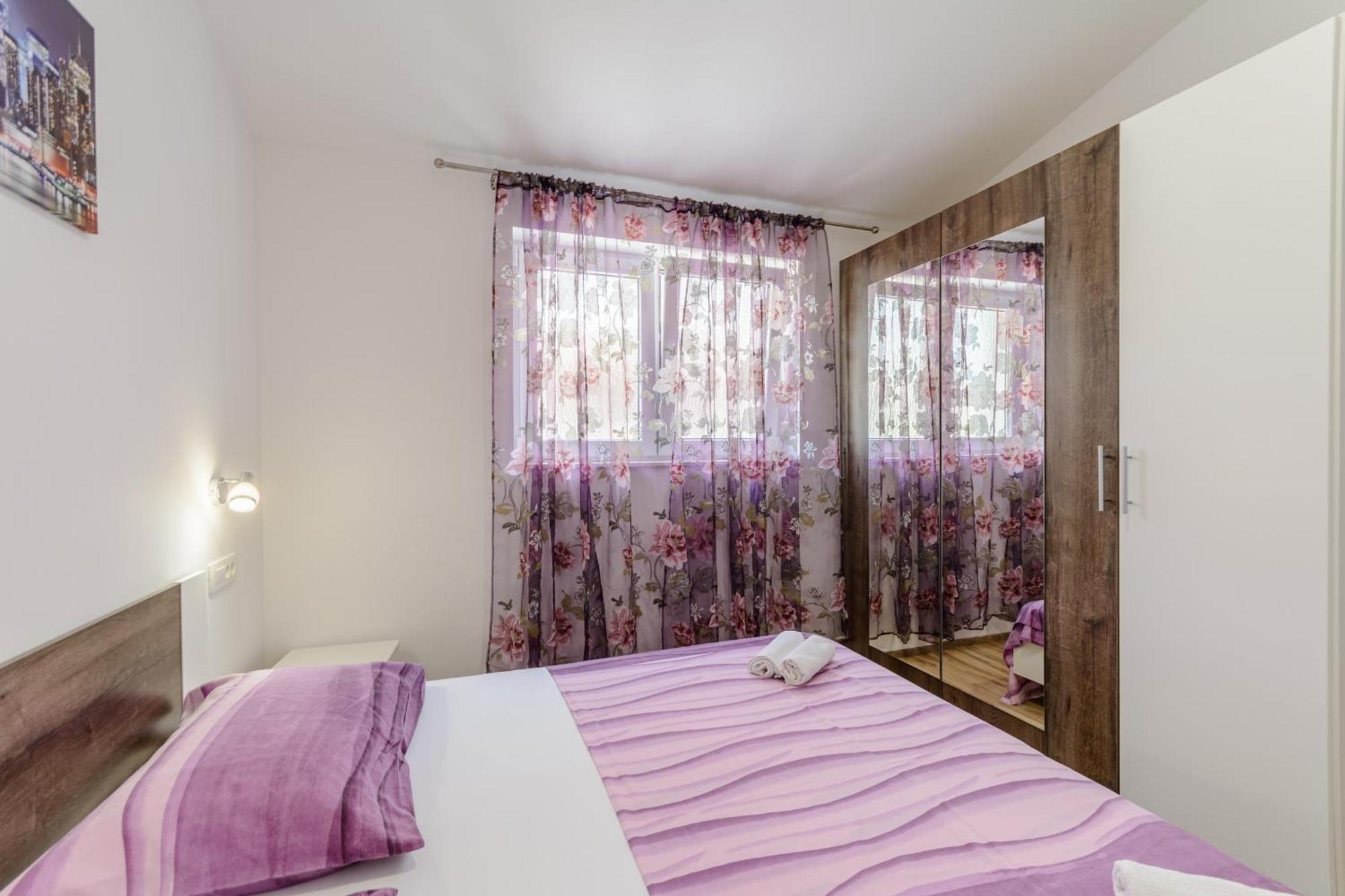 Apartments Hope Dugi Rat Phòng bức ảnh